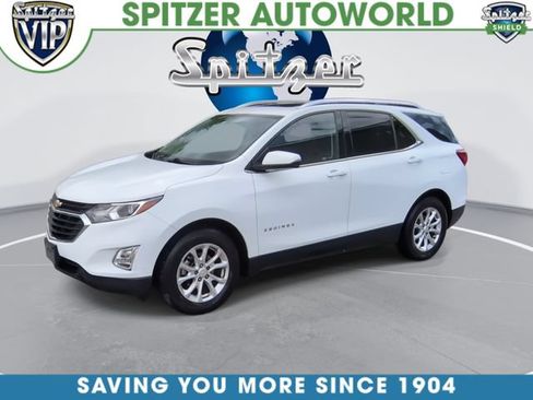 Used 2018 Chevrolet Equinox LT w/ Sun & Infotainment Package FWD image 4