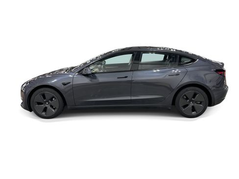 Certified 2023 Tesla Model 3 Standard Range RWD image 3