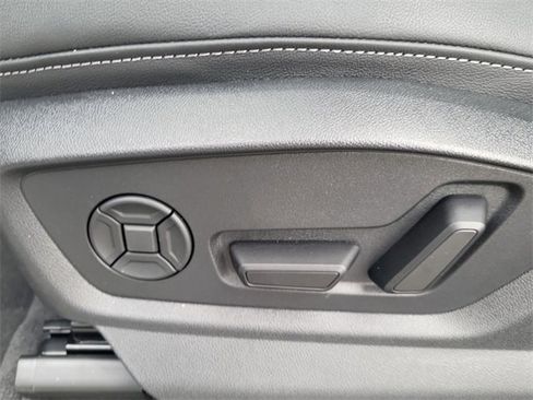 New 2026 Audi Q8 Premium Plus image 12