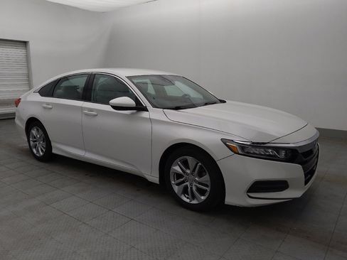 Used 2018 Honda Accord LX image 11