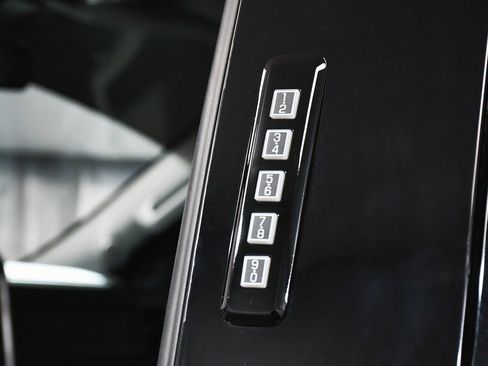 Used 2024 Ford F250 Limited image 13