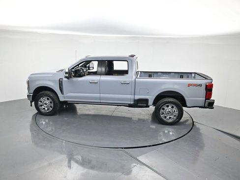 New 2026 Ford F350 Lariat w/ Lariat Ultimate Package image 42