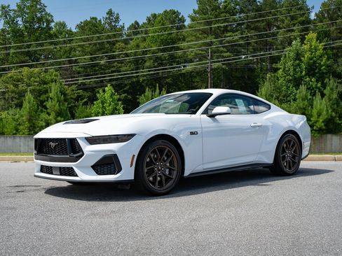 New 2026 Ford Mustang GT RWD image 3
