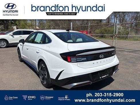 Certified 2026 Hyundai Sonata SEL AWD/4WD image 4