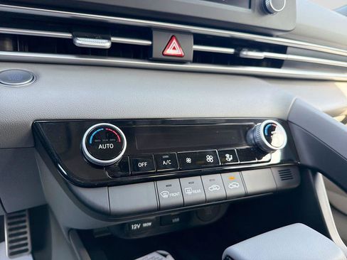 New 2026 Hyundai Elantra Sport image 25