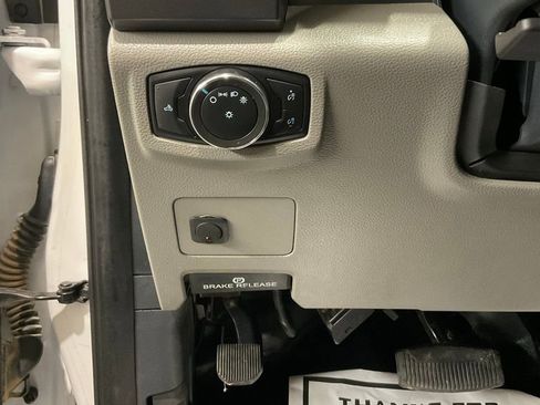 Used 2022 Ford F350 XLT w/ FX4 Off-Road Package image 8