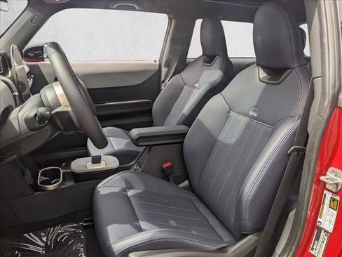 Certified 2025 MINI Cooper S FWD image 14