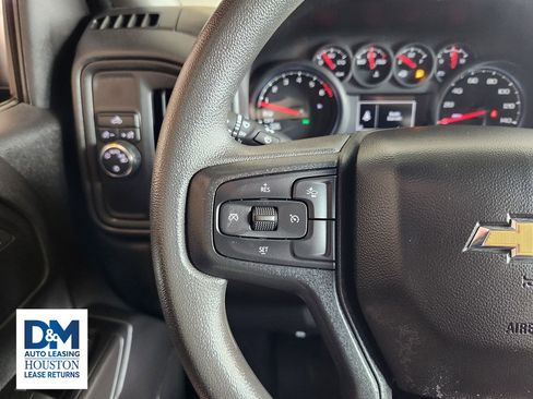 Used 2022 Chevrolet Silverado 1500 Custom image 35
