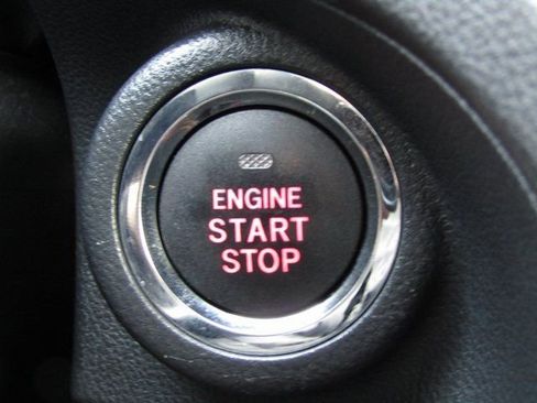 Used 2018 Subaru Crosstrek 2.0i Limited w/ Popular Package #2 image 19