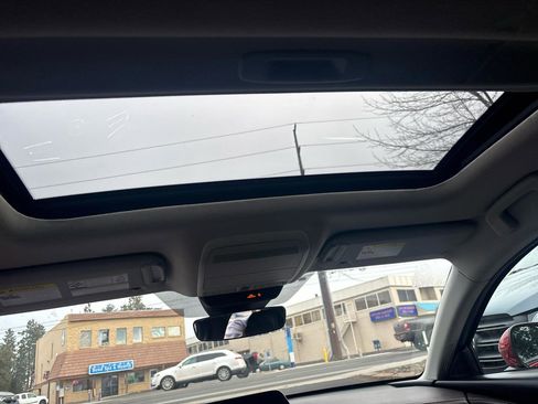 Used 2021 MAZDA CX-30 AWD 2.5 S w/ Premium Package image 12