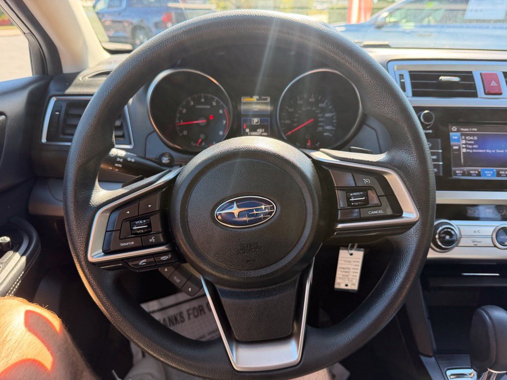 Used 2018 Subaru Outback 2.5i AWD/4WD image 15