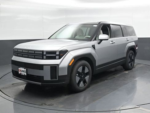 New 2026 Hyundai Santa Fe SE image 5