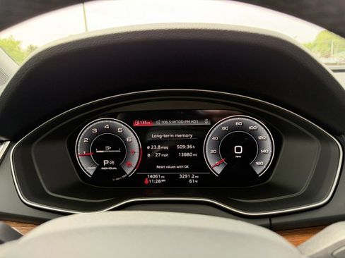 Certified 2023 Audi Q5 2.0T Premium Plus w/ Premium Plus Package AWD/4WD image 11