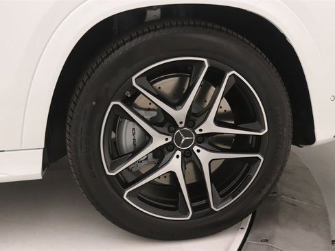 New 2026 Mercedes-Benz GLE 53 AMG 4MATIC Coupe image 13