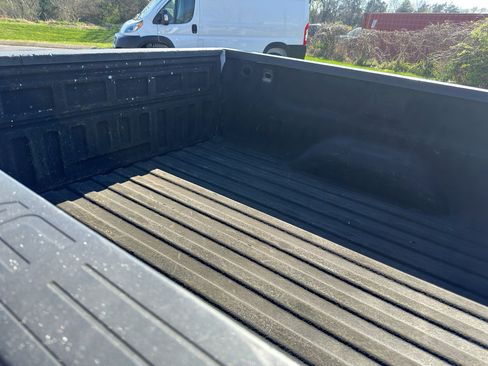 Used 2017 GMC Sierra 1500 Fleet/Base w/ Sierra Convenience Package image 11