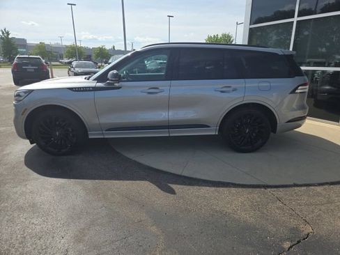 Certified 2023 Lincoln Aviator Reserve w/ Jet Package AWD/4WD image 4