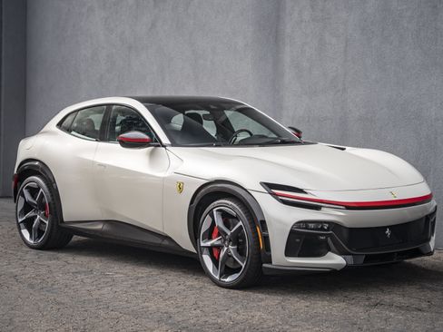 Used 2024 Ferrari Purosangue AWD/4WD image 7