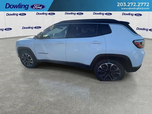 Used 2024 Jeep Compass Limited image 8