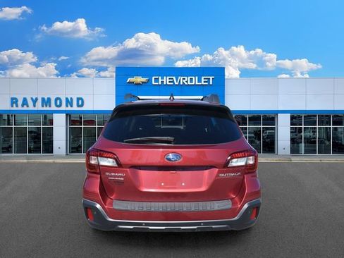 Used 2018 Subaru Outback 2.5i Limited AWD/4WD image 4