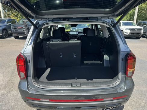 Used 2025 Hyundai Palisade XRT FWD image 10