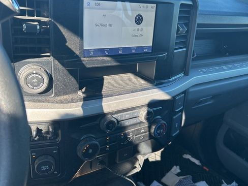 Used 2023 Ford F350 XL w/ 360-Degree Camera Package image 3