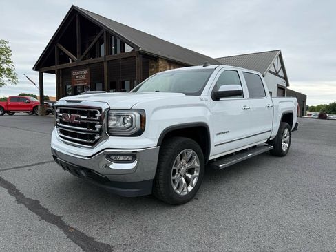 Used 2018 GMC Sierra 1500 SLT w/ SLT Premium Package AWD/4WD image 2