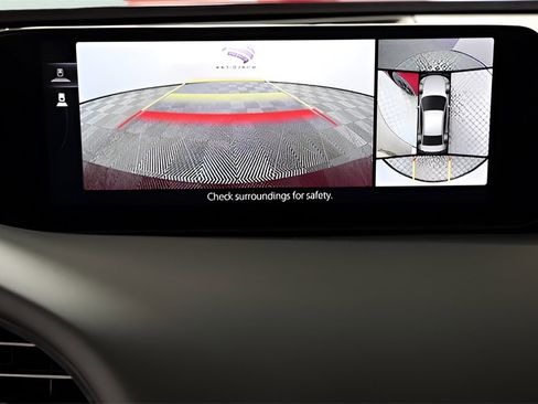 New 2025 MAZDA MAZDA3 2.5 Turbo Sedan w/Premium Plus image 35