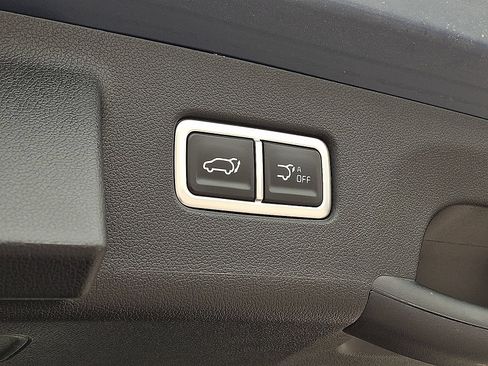Certified 2025 Kia Sorento X-Line EX AWD/4WD image 29