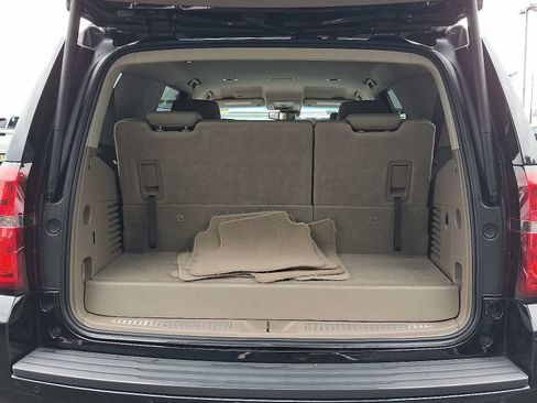 Used 2020 Chevrolet Tahoe LT AWD/4WD image 28