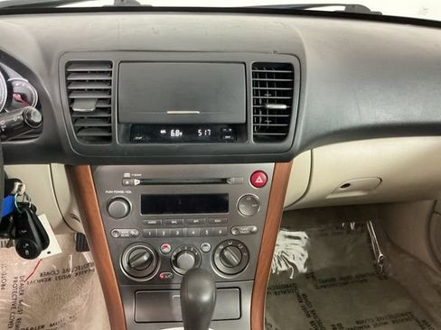 Used 2006 Subaru Outback 2.5i AWD/4WD image 17