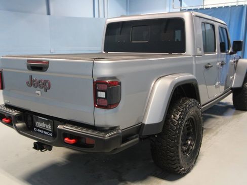 Used 2021 Jeep Gladiator Rubicon w/ LED Lighting Group AWD/4WD image 31
