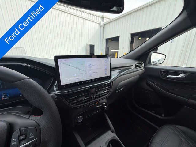 Certified 2023 Ford Escape ST-Line Elite w/ Premium Technology Package AWD/4WD image 19
