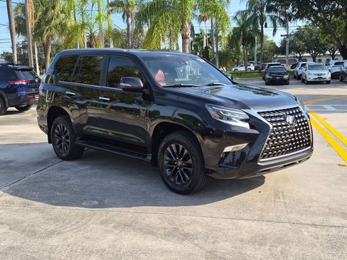 Used 2022 Lexus GX 460 Premium AWD/4WD image 3