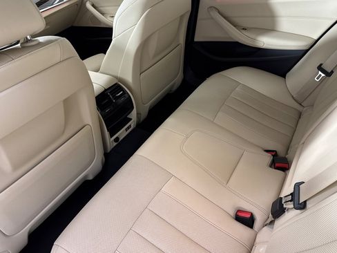 Used 2023 BMW 530i w/ Convenience Package RWD image 29