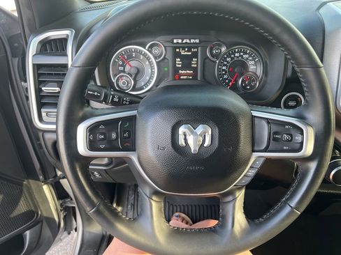 Used 2021 RAM 1500 Big Horn AWD/4WD image 16