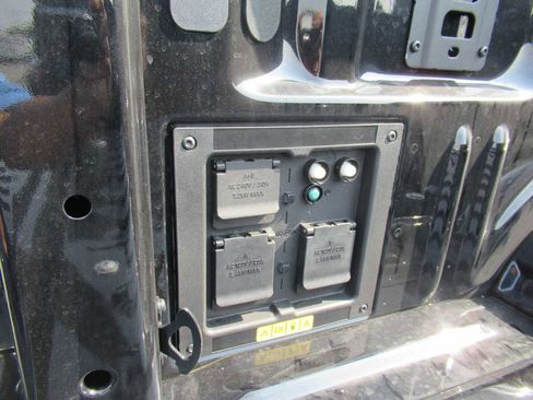 New 2025 Ford F150 Lightning XLT image 17