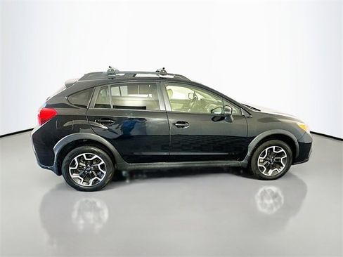 Used 2016 Subaru Crosstrek 2.0i Limited w/ Popular Package #2 image 8