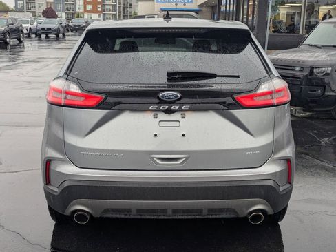 Used 2023 Ford Edge Titanium w/ Cargo Accessory Package AWD/4WD image 6