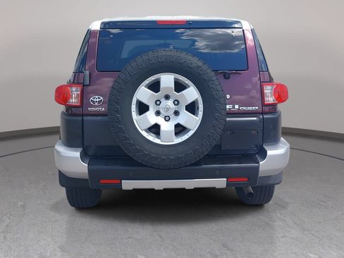 Used 2007 Toyota FJ Cruiser 4WD w/ Upgrade Pkg 1 image 6