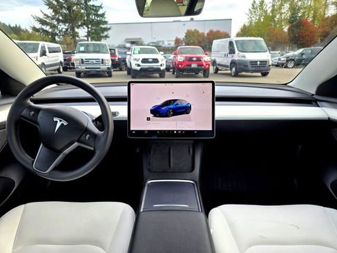 Used 2023 Tesla Model 3 Long Range AWD/4WD image 11
