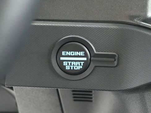 Used 2024 Ford Bronco Badlands image 20