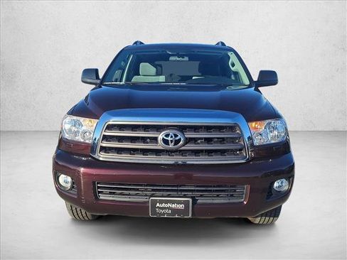 Certified 2017 Toyota Sequoia SR5 image 2