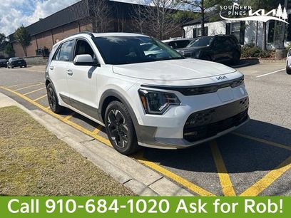 Certified 2023 Kia Niro Wave w/ Wave Preserve Package