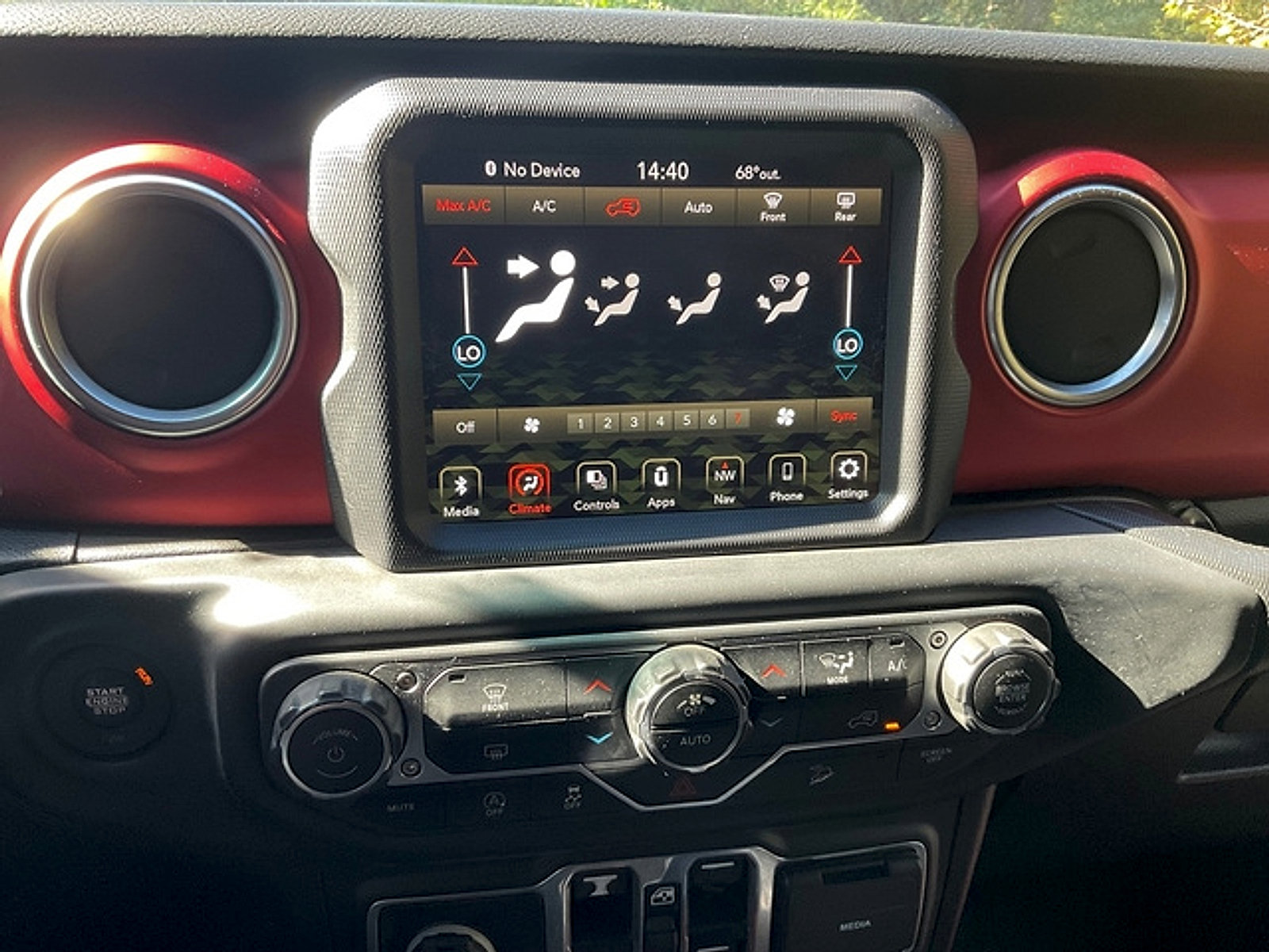 Used 2020 Jeep Wrangler Unlimited Rubicon AWD/4WD image 22