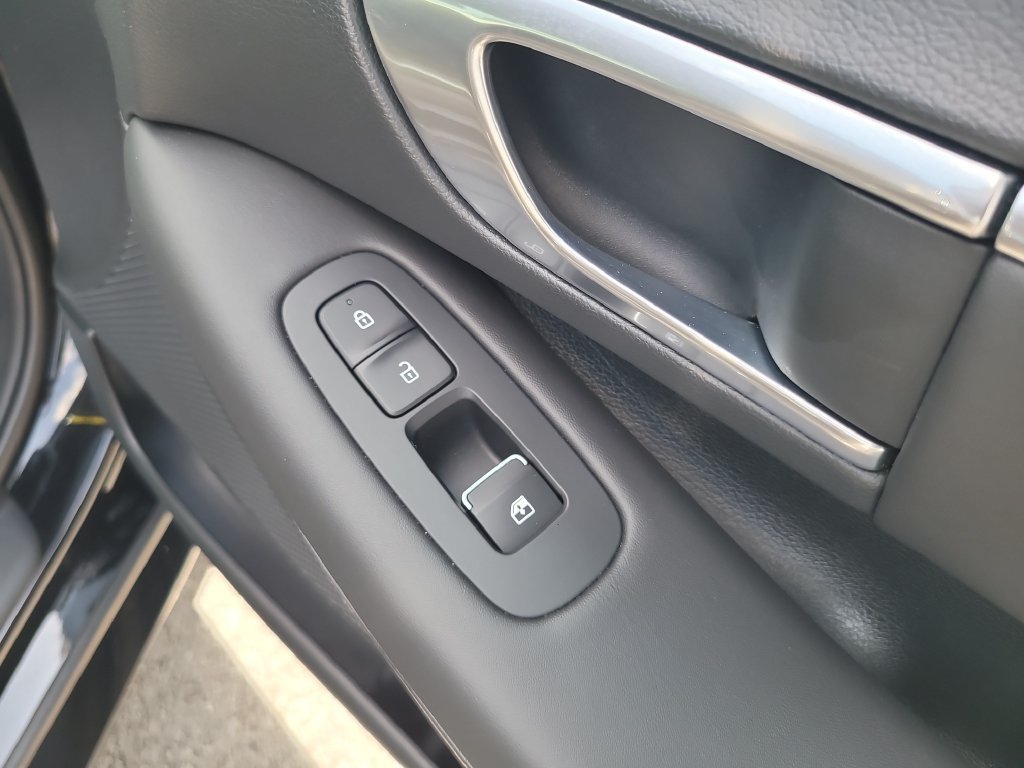 Used 2023 Hyundai Sonata SEL FWD image 28