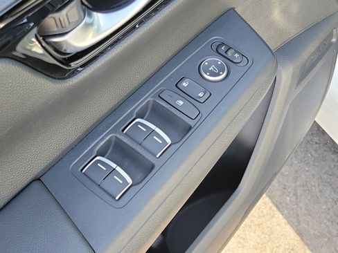Used 2024 Honda CR-V Sport Touring image 14
