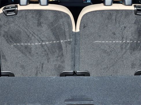 New 2026 Volvo XC90 B5 Core image 23