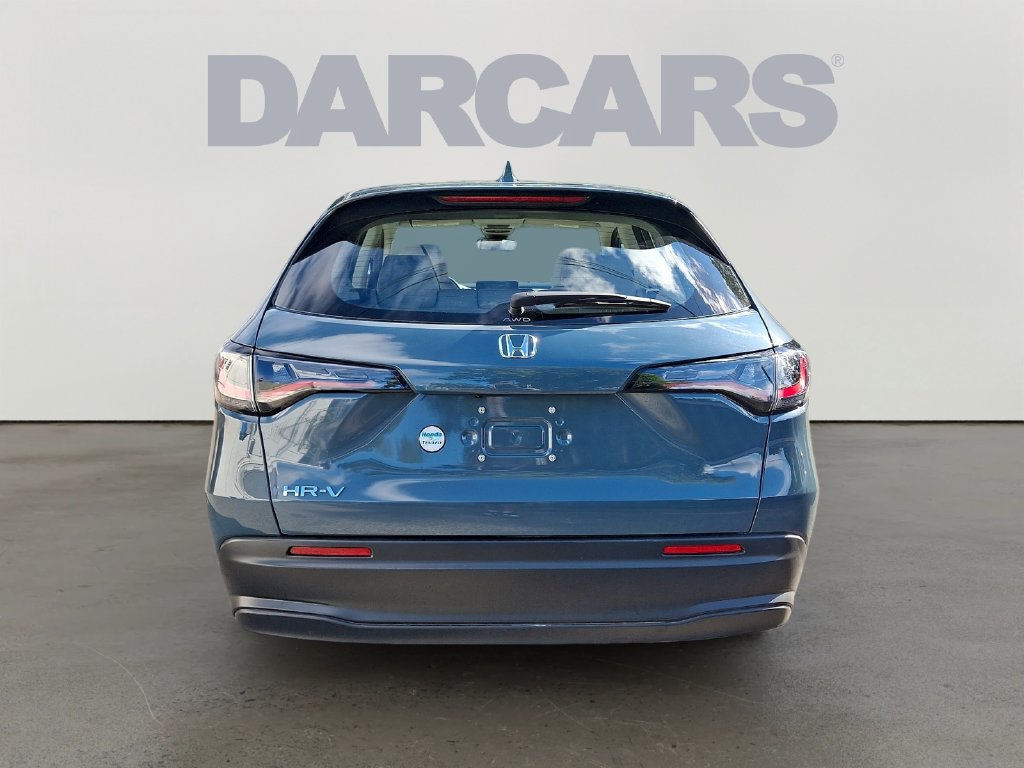 Used 2023 Honda HR-V LX image 6