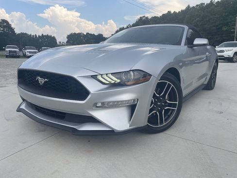 Used 2018 Ford Mustang Premium RWD image 1