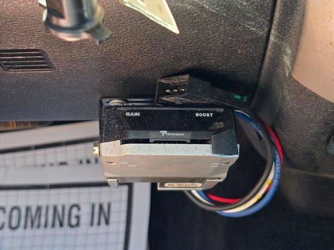 Used 2019 RAM 1500 Classic SLT RWD image 19